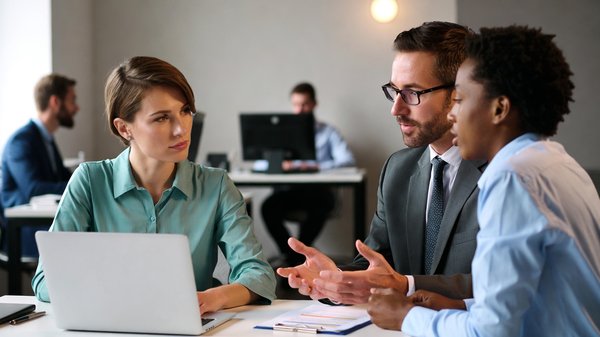 Hyperassur avis : tout ce qu'il faut savoir avant de choisir votre assurance